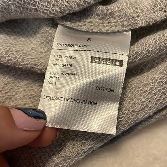 Elodie Light Gray Ruffled Sweater size Small NWT - Picture 6 of 7